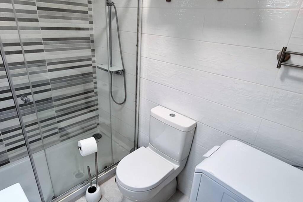 Apartamento Lujoso Y Moderno Vistas Panoramicas Al Mar Marbella Buitenkant foto