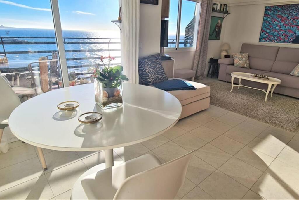 Apartamento Lujoso Y Moderno Vistas Panoramicas Al Mar Marbella Buitenkant foto